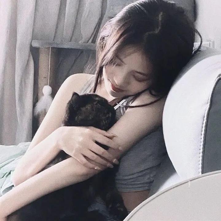 侧妃娇软拨君心