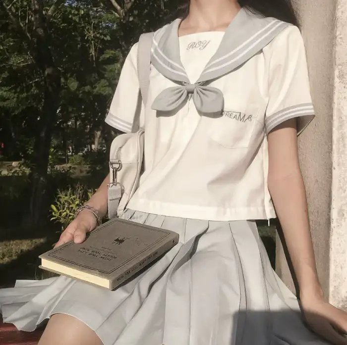 黑白姊妹